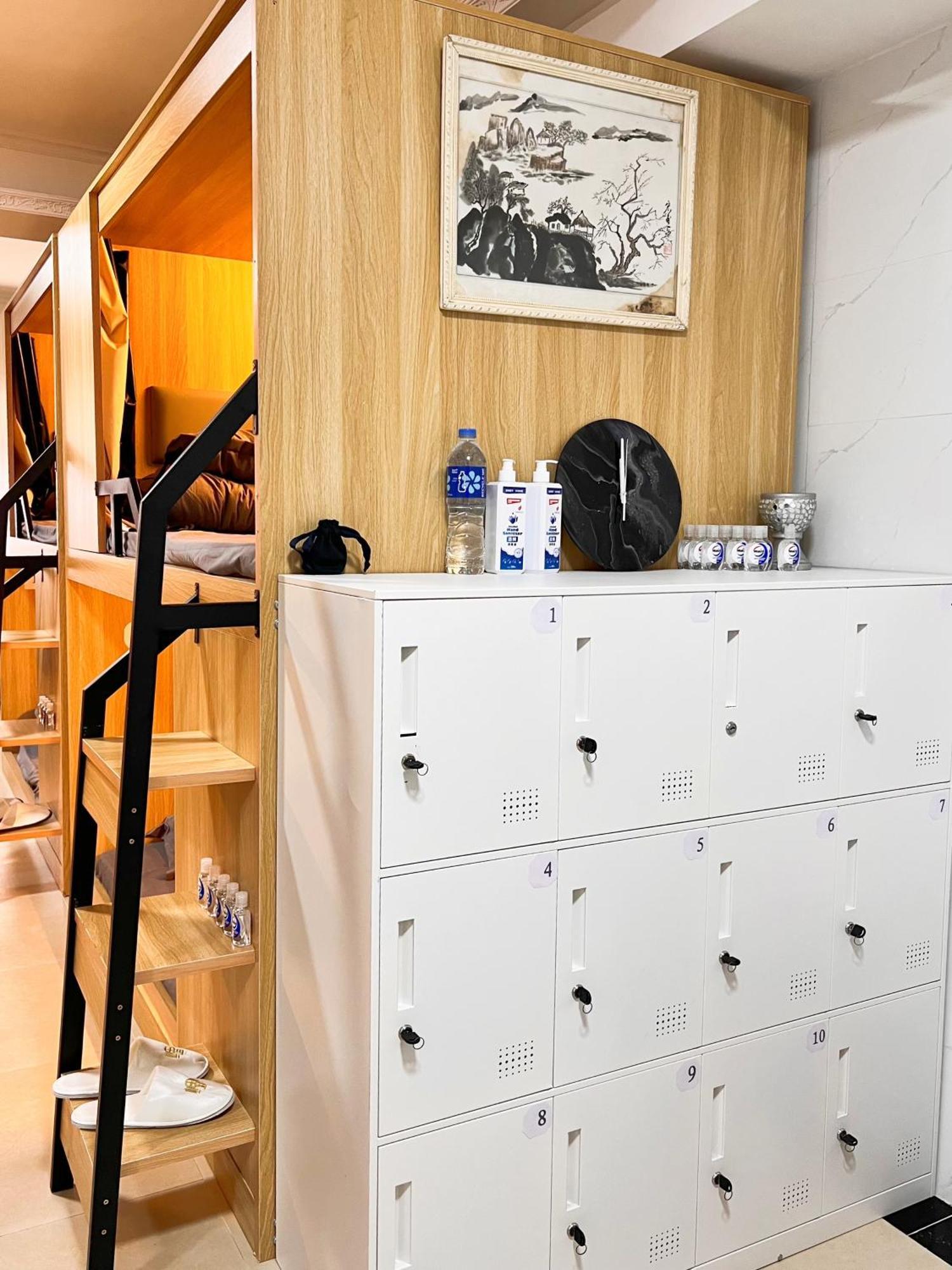 Waveflo Hostel 浪花青旅 Hongkong Zewnętrze zdjęcie